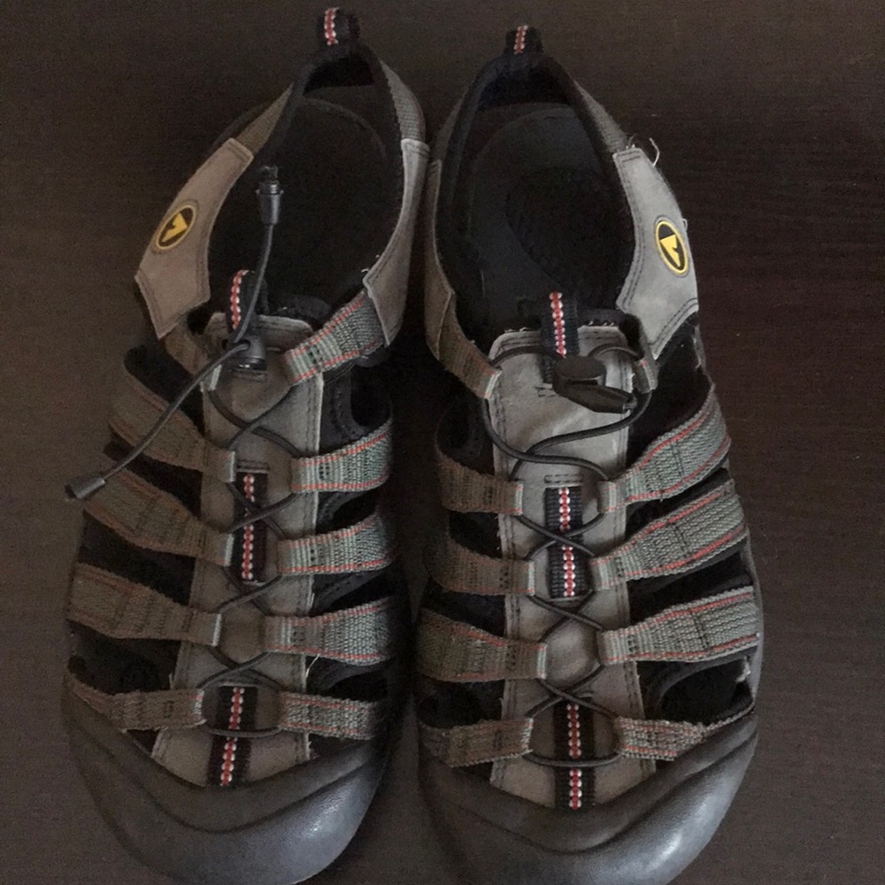 Air walk sandal hiking shoes